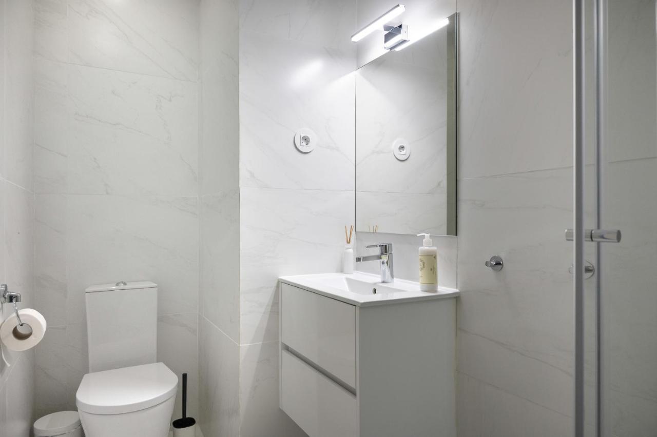Invicta Premium - 4Br Downtown Apartment With Ac Porto Bagian luar foto